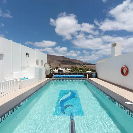 242 - Casa Blanca By Now Ltd Vila *